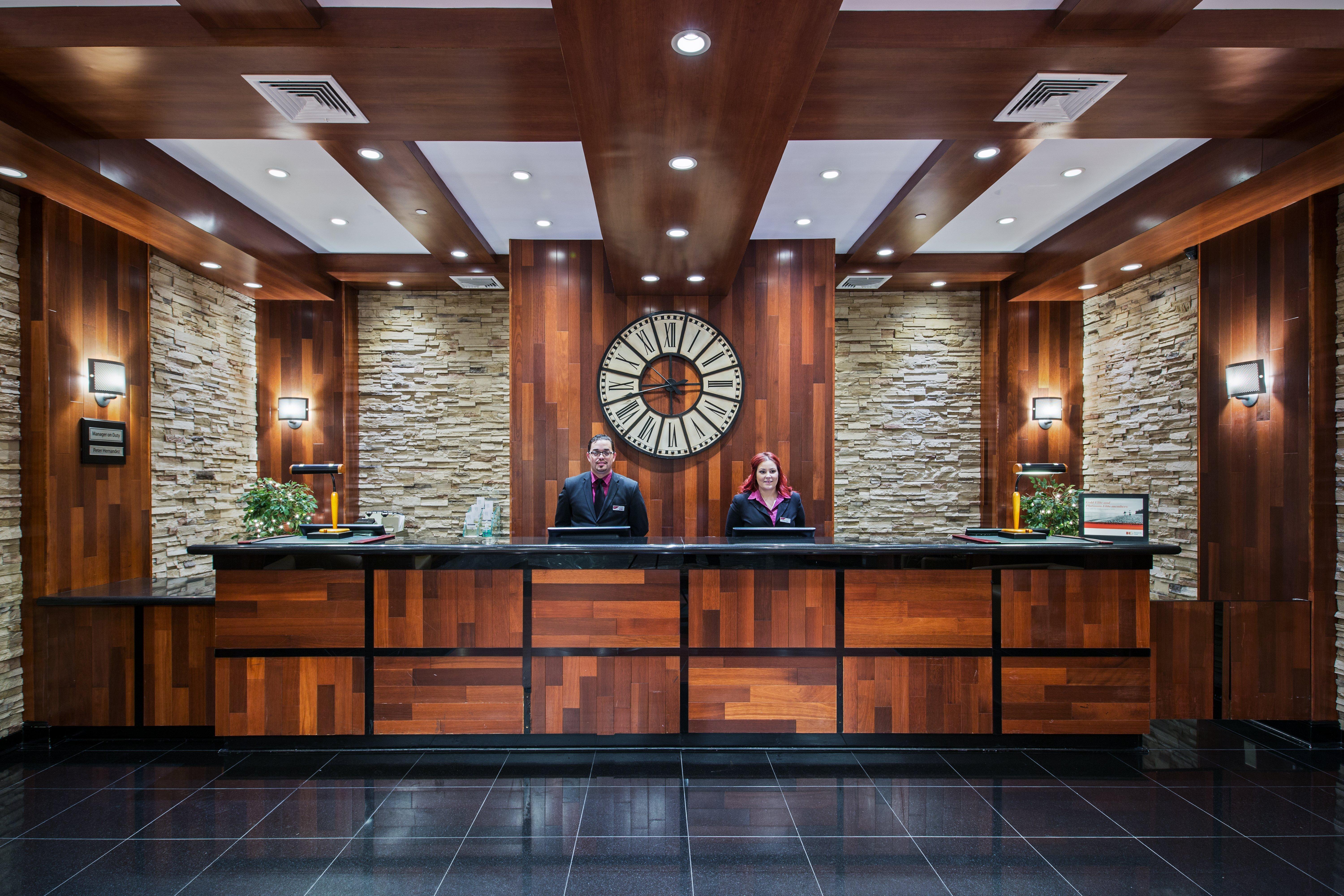 Crowne Plaza Newark Airport By Ihg Hotel Elizabeth Exterior foto