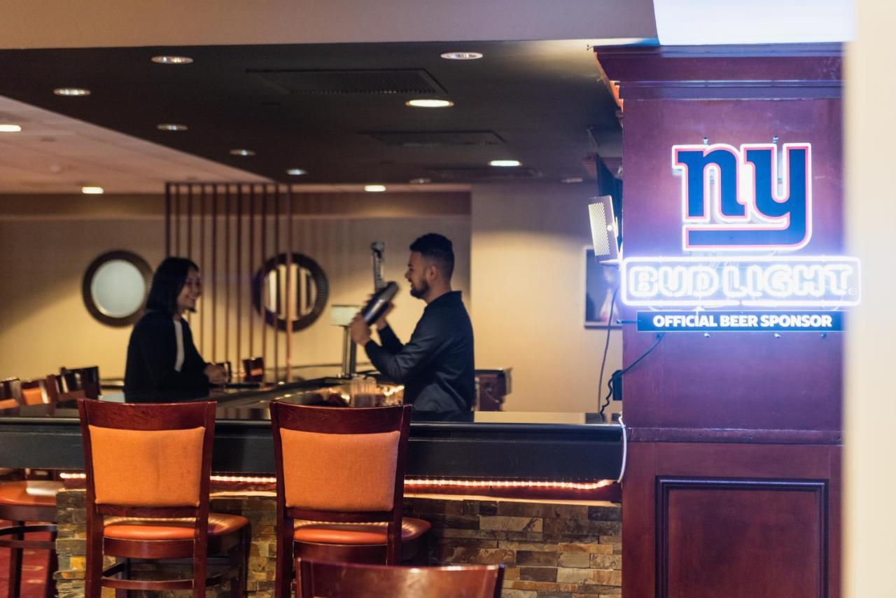 Crowne Plaza Newark Airport By Ihg Hotel Elizabeth Exterior foto