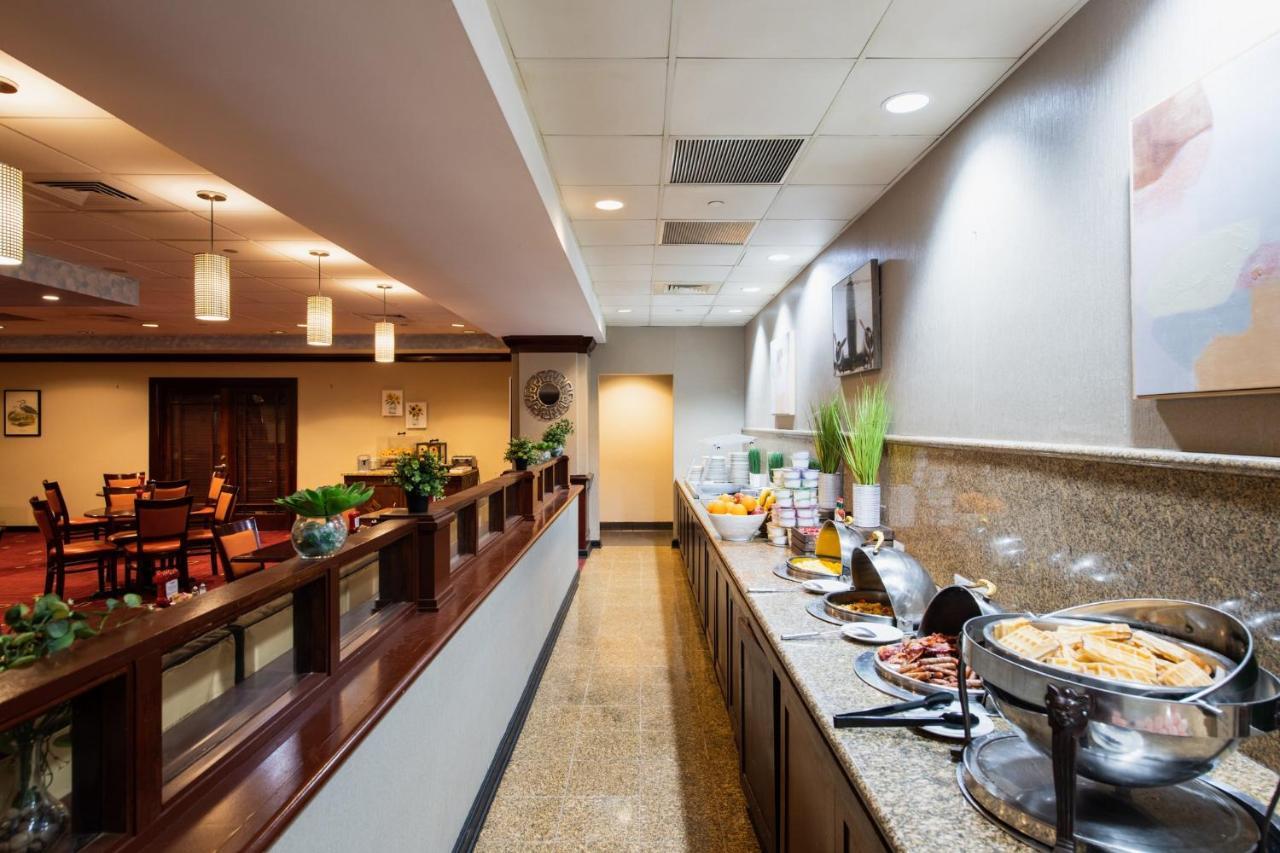 Crowne Plaza Newark Airport By Ihg Hotel Elizabeth Exterior foto