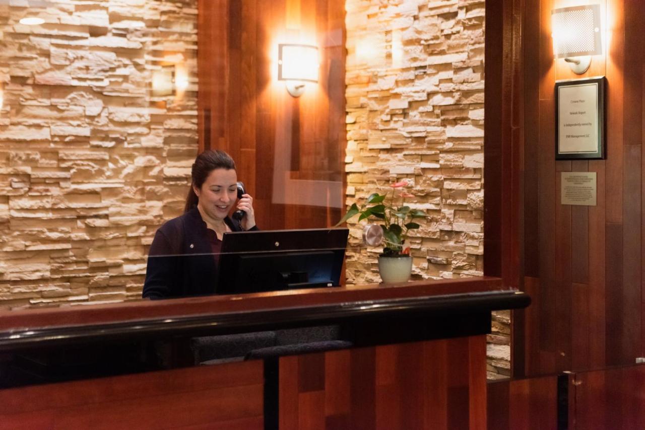 Crowne Plaza Newark Airport By Ihg Hotel Elizabeth Exterior foto