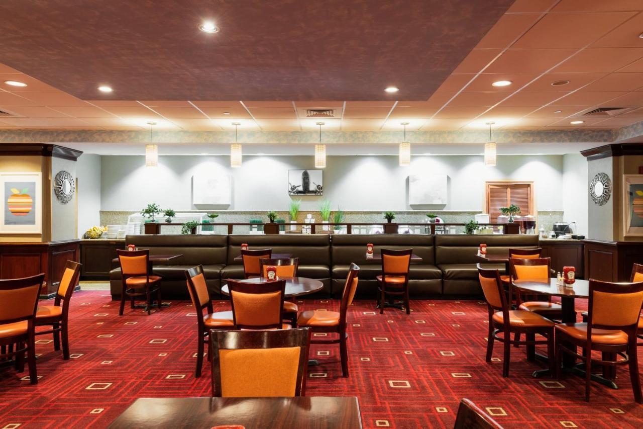Crowne Plaza Newark Airport By Ihg Hotel Elizabeth Exterior foto